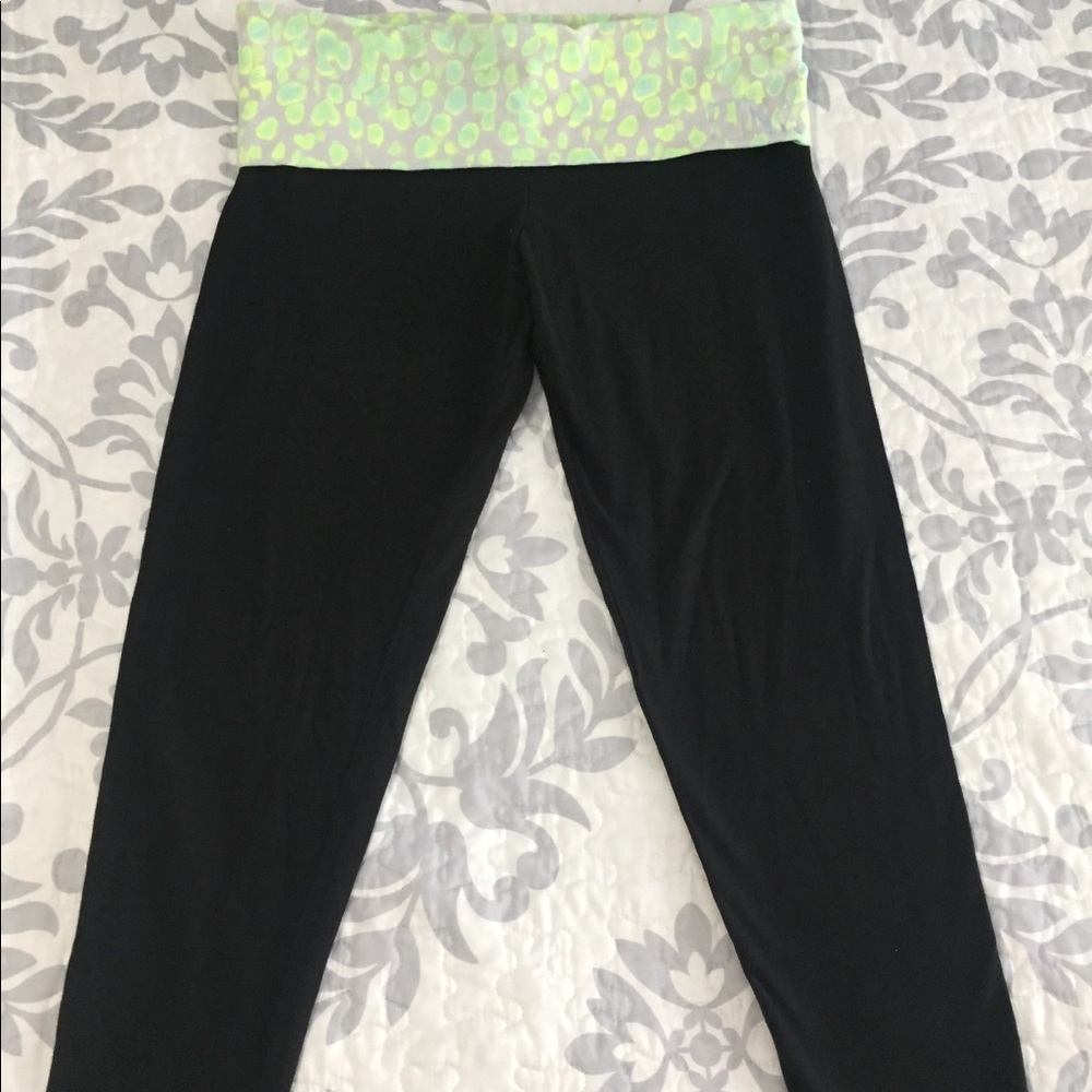 VS PINK yoga leggings